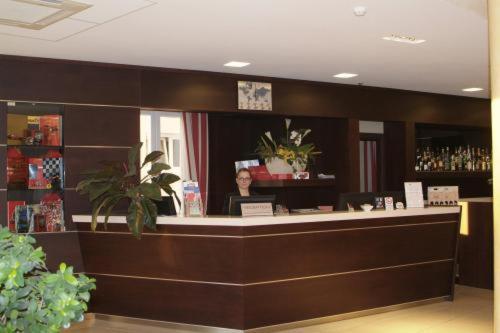 Hotel Arthur Solignano Nuovo ภายนอก รูปภาพ
