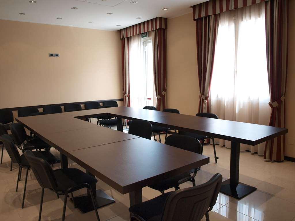 Hotel Arthur Solignano Nuovo สิ่งอำนวยความสะดวก รูปภาพ